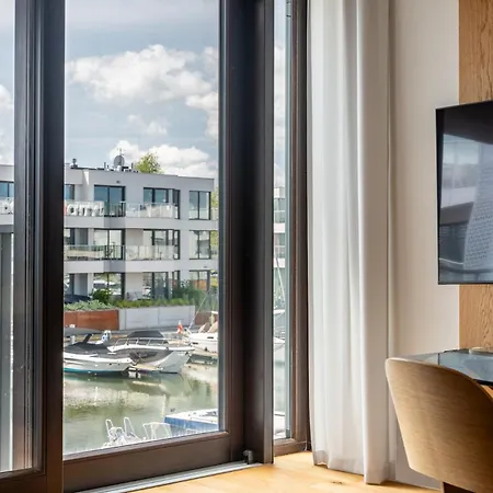 Sol Marina No.1 Apartment *